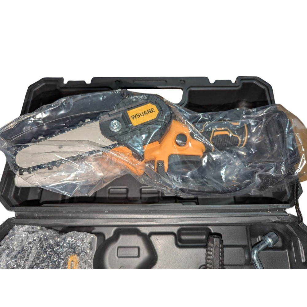 Wsuane 4" Mini Electric Chainsaw 21V 2000mah Kit - Picture 5 of 8